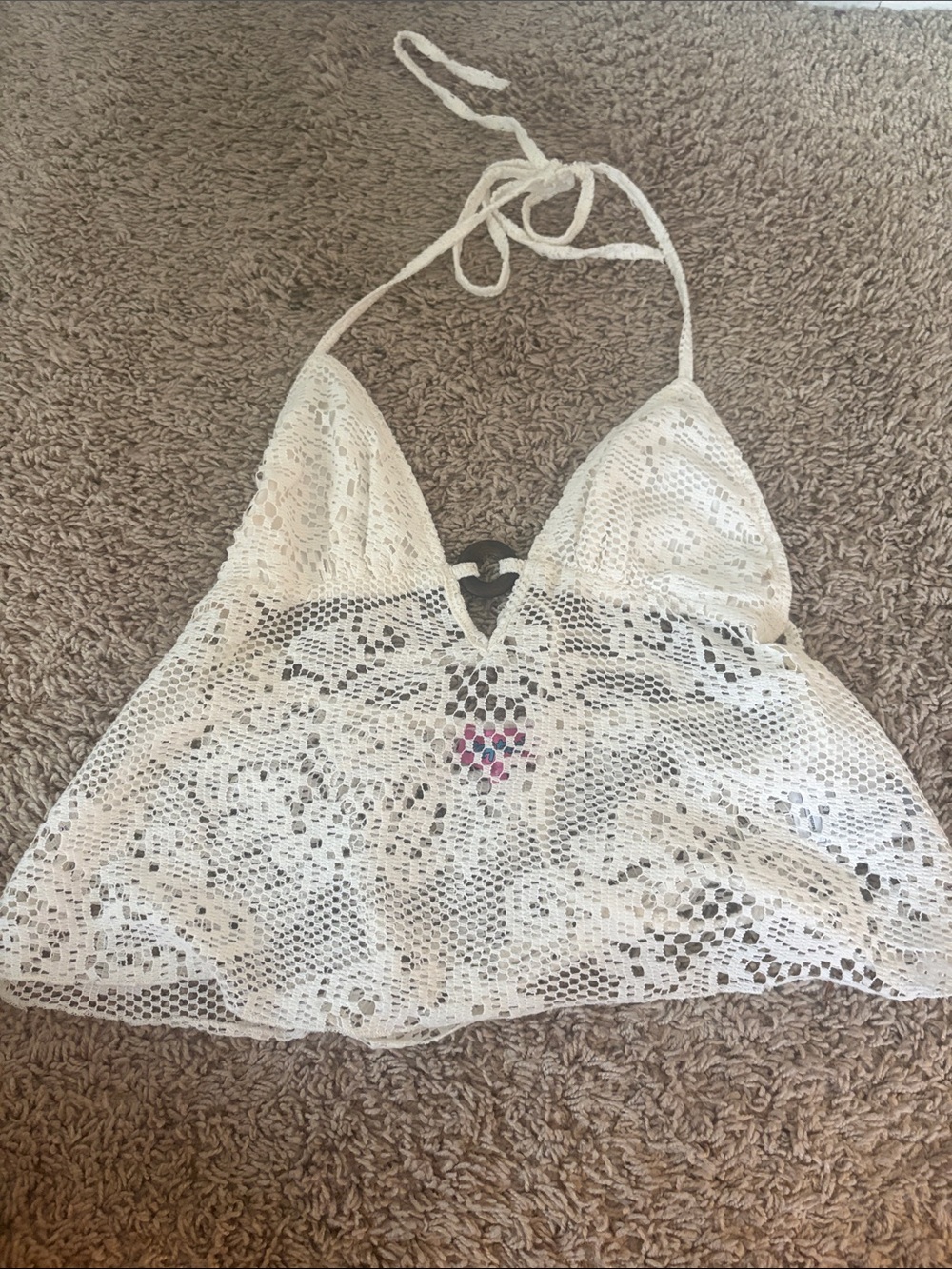white edikted crop top